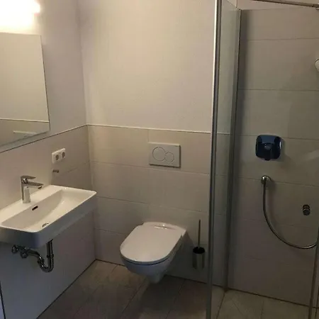 Alte Schreinerei Decent