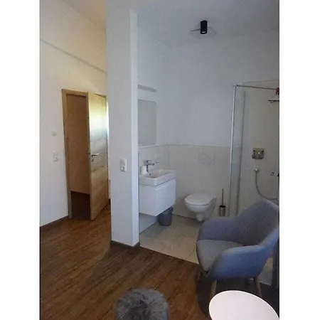 Alte Schreinerei Decent Ferienhaus